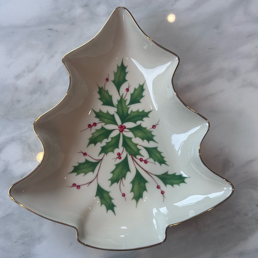 Lenox Holiday Christmas Tree serving dish
